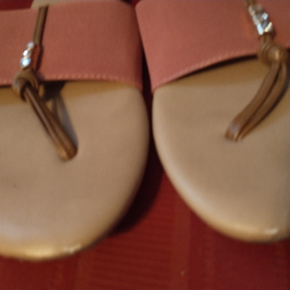 Torrid stretchy sandals - Picture 3 of 3